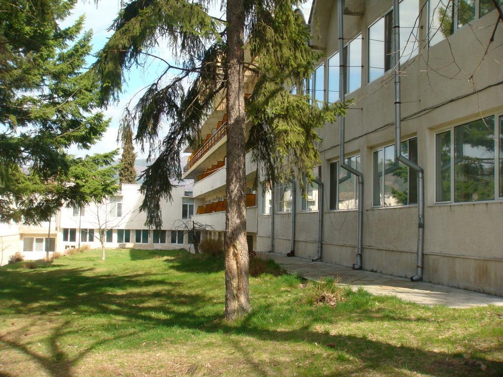 Балнеохотел Роза 斯特雷尔恰 外观 照片